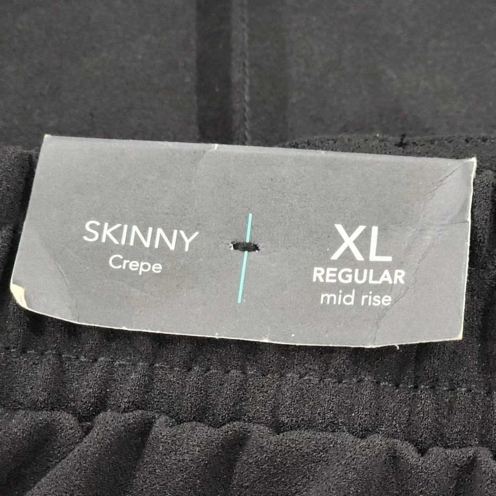 New With Tag Maurices Black Dress Pants With Gold Metal Accent Skinny Midrise Xl